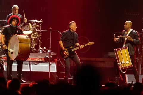 Bruce Springsteen Keeps Hope and Dreams Alive on Tour: 10 Best Moments From Cleveland