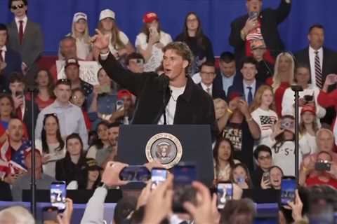 Trump heaps praise on Giants’  Jaxson Dart: ‘Future Hall of Famer’