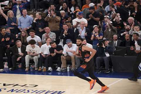 Pair of Knicks NBA Finals tickets already sold for $279K as prices hit staggering numbers