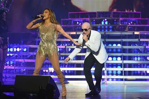 Jennifer Lopez & Pitbull’s ‘On the Floor’ Dances Back Onto Billboard Charts Thanks to Steamy ‘Off..