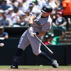 Yankees erupt for wild 13-run third inning that lasts 43 minutes — and didn’t even need a home run
