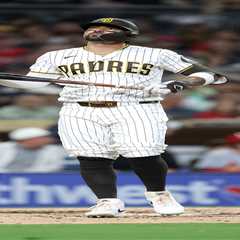 Slumping Padres dump Nick Castellanos after miserable 39 games