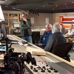 ‘It All Comes to Roost at The Same Time’: Peter Frampton Talks New Doc, Album and Future Releases
