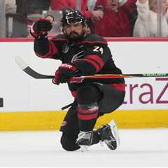 Top line comes up big in overtime to lead Hurricanes to Game 2 win to even up Stanley Cup Final