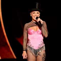 P!nk, Queen Latifah, Whitney Leavitt & Alex Newell Dazzle 2026 Tonys With ‘Chicago’ Medley for..
