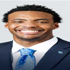 Nic Smith, University of Kentucky football defensive lineman, dead at 20