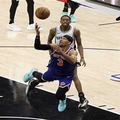 Charles Barkley calls for Spurs to bench De’Aaron Fox after brutal Game 5 start