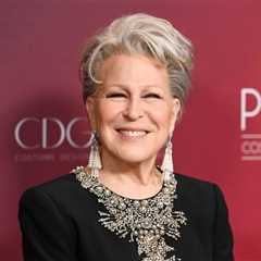 Jane Fonda Blasts ‘Cowardly Corporations’ Violating First Amendment at All-Star Rise Up, Sing Out..