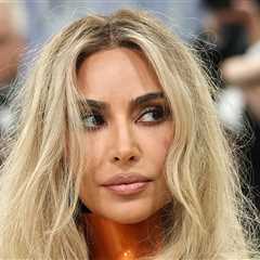 Kim Kardashian Shows Off Bleach Blonde Hairdo, Cleavage in Sexy Post