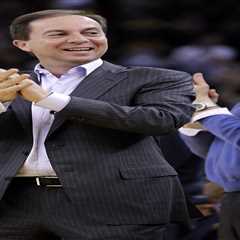 Warriors brass has curious moment before selecting No. 11 draft pick