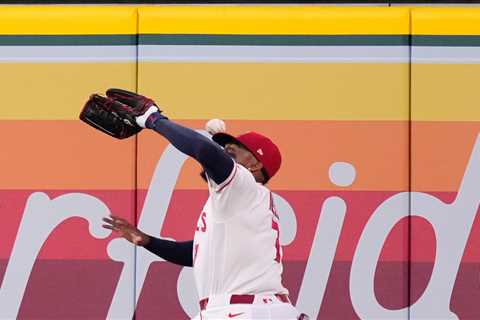 Ball bounces off of Jo Adell’s head and over wall for home run in wild scene