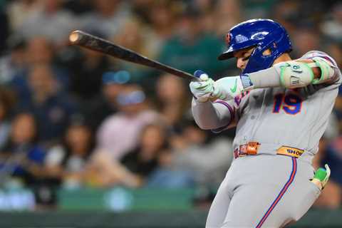 Bo Bichette breaks out in big way as Mets drub Mariners to avoid sweep