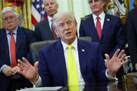 After Disastrous Great American State Fair Lineup Meltdown, Donald Trump Says He’ll Do It Live and..