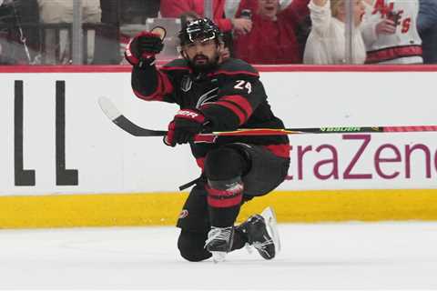 Top line comes up big in overtime to lead Hurricanes to Game 2 win to even up Stanley Cup Final