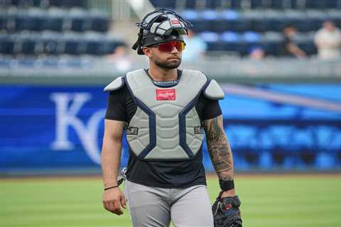 Yankees finally shake up struggling catchers, demote J.C. Escarra