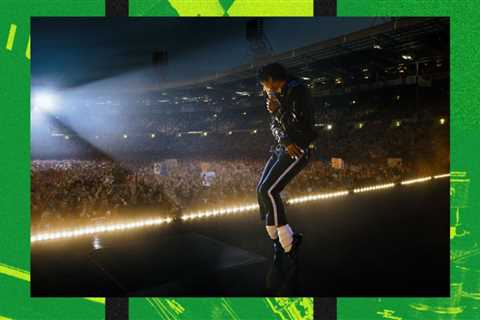 Here’s How to Watch the Michael Jackson Movie Online at Home