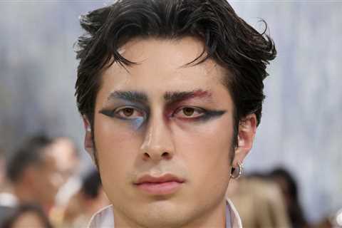 Justifying This Is Awful!: Extremely Problematic Old Photos Of 'Heated Rivalry' Star Hudson William ..