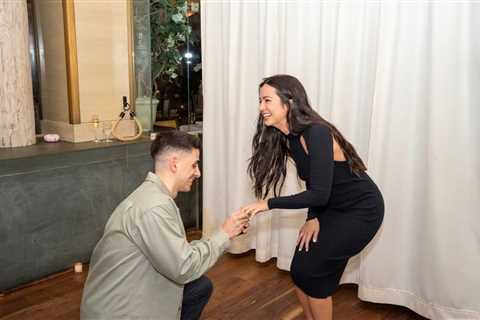Meet the NYC couples getting married during the biggest Knicks game in 53 years — and what they’re..