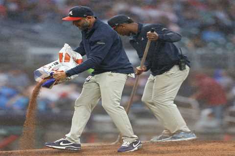 Giants’ game vs. Braves postponed after unofficial delay of almost 2 hours