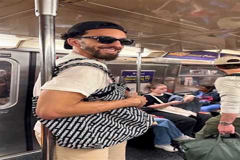 Knicks NBA champ Landry Shamet goes incognito on the subway