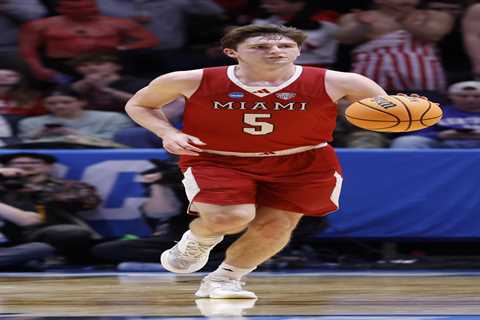 Lakers agree to two-way contract with Miami (OH) guard Peter Suder