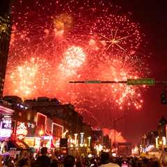 How to Watch ‘Nashville’s Star-Spangled Bash’ With Reba McEntire, Nick Jonas, Boyz II Men and More