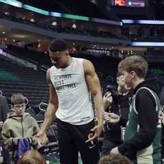 Giannis Antetokounmpo posts emotional Bucks tribute video after Heat trade becomes official