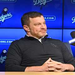 MLB Trade Deadline: Four questions that will determine Dodgers’ plans