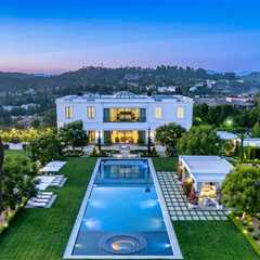 Washington Wizards' Anthony Davis Sells LA Home For $32M