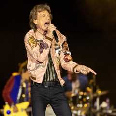 The Rolling Stones Tie The Beatles at No. 2 on U.K. Albums Chart’s Leaderboard With 15th No. 1 LP