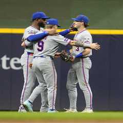 Luis Robert Jr. lauds Mets outfield teammates after his mammoth homer: ‘It’s a beautiful thing’