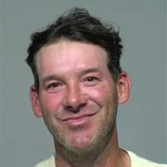 Tony Romo’s arrest came after rough golf round — that earned him $60