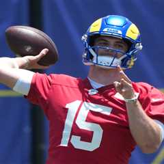 Rookie QB Ty Simpson shines on day one of Rams training camp