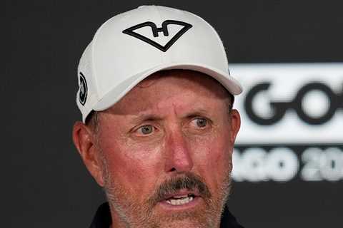 Phil Mickelson Rejects Misconduct Claims, Blasts Report as 'Drive-By Shooting'