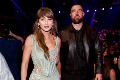 Taylor Swift & Travis Kelce Raffled Off a Free Chanel Handbag at Their Wedding: Here’s Who Won