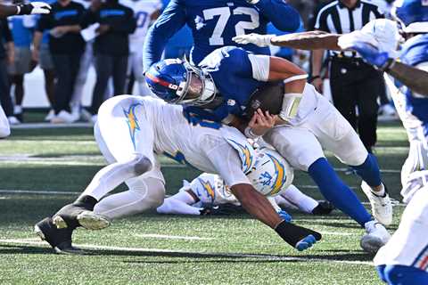 The Giants don’t need Jaxson Dart to prove his toughness anymore