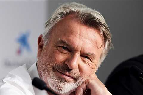 'Jurassic Park' Star Sam Neill Had Pneumonia Before Sudden Death