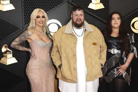 Jelly Roll’s Daughter Says Internet Will ‘Crumble’ When People ‘Find Out’ Why He & Bunnie Xo Split