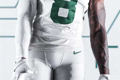 Jets unveil new helmets ahead of home-opener ‘White Out’