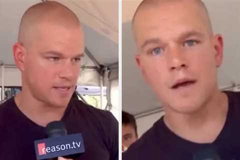 Matt Damon Is Going Viral For The Iconic Way He Shut Down A Reporter And Defended His Teacher Mom..