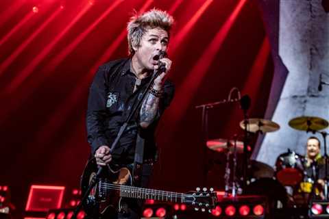 Green Day’s Billie Joe Armstrong Unveils New Signature Guitar and Marshall Amp