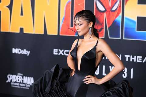 Zendaya Used This Mermaid Brush for Her Slicked Bangs Look at ‘Spider-Man’ Premiere