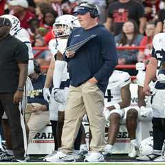 Akron reveals shocking promotion allowing fan to be offensive coordinator for one drive