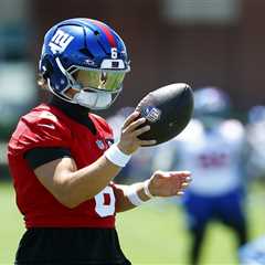 NFL picks, prediction: Will Jaxson Dart keep up his rushing touchdown production?