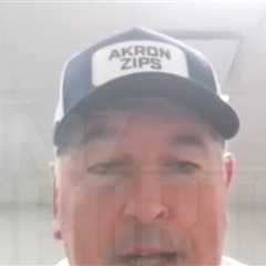 Akron Coach Joe Moorhead Explains Why They're Letting A Fan Call Plays!