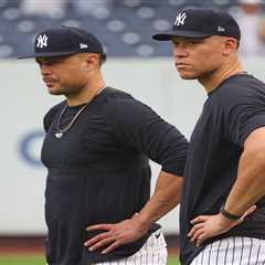 Aaron Boone hints at Giancarlo Stanton progress in ambiguous Yankees sign