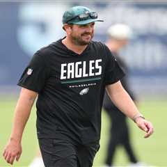 New Eagles offensive coordinator Sean Mannion makes his Tush Push stance clear