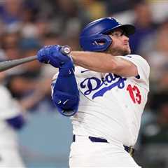 Max Muncy becomes Dodger Stadium home run king in loss to Brewers