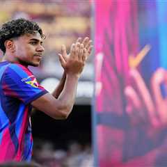 Elche vs. Barcelona prediction: La Liga odds, picks, best bet for Sunday