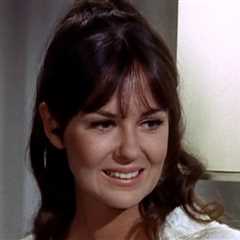 Elvis' Movie Costar Shelley Fabares' Cause of Death Revealed
